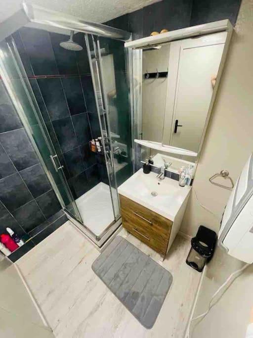 Cosy Villa Patio 塞尼奥斯 外观 照片